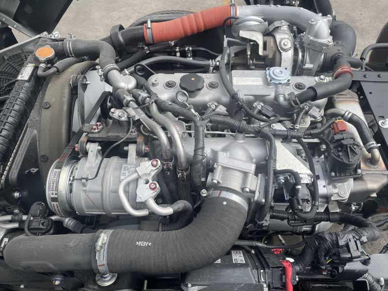 Xe Tải Isuzu QKR 210 Thùng Mui Bạt 14 động cơ isuzu qkr 210