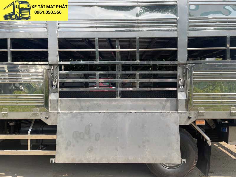 isuzu frr 650 cho gia suc h3