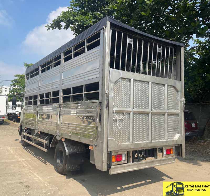 isuzu frr 650 chở gia súc