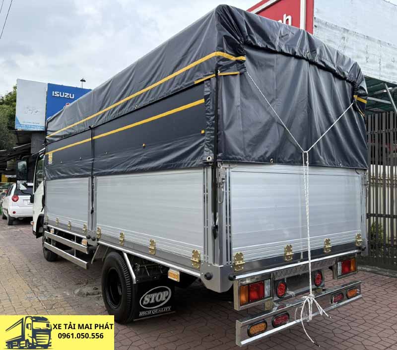 isuzu qkr 270 thùng bạt bửng nhôm