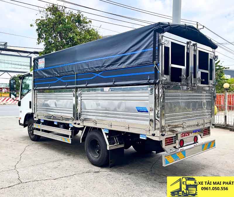 isuzu qkr 270 thùng bạt