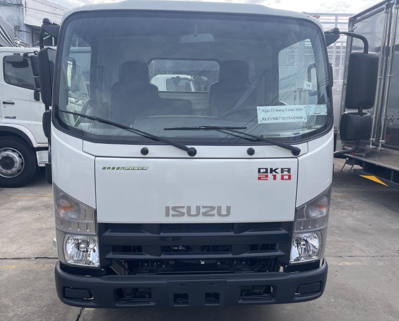 Xe Tải Isuzu QKR 210 Thùng Mui Bạt 12 ngoại thất isuzu qkr 210