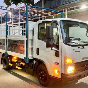 isuzu qkr 230 thùng bạt