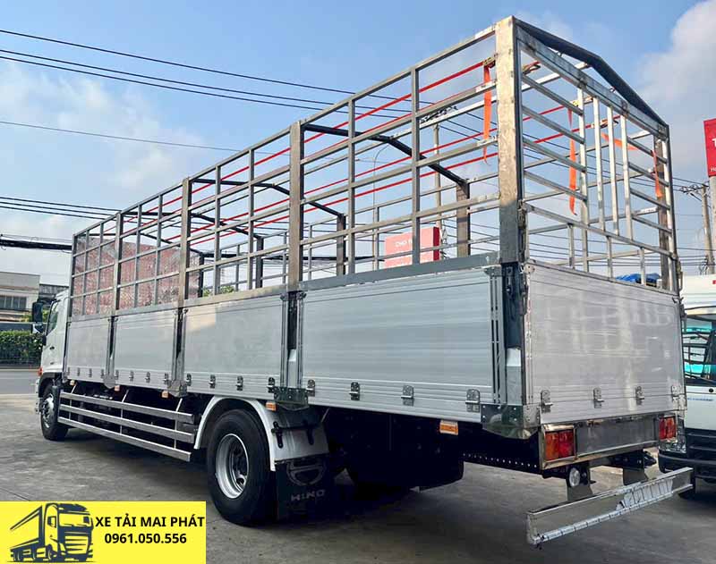 hino 8 tấn thùng mui bạt