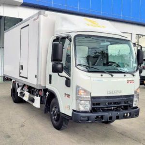 xe tải isuzu qkr 270 thùng bảo ôn