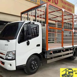 hino 300 xzu730l thùng gia cầm 224 lồng