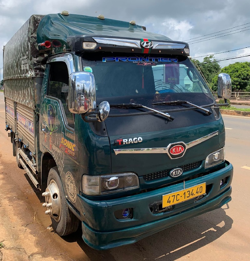 Mui Lướt Gió Xe Tải Kia K165 1 mui lướt gió xe tải kia k165