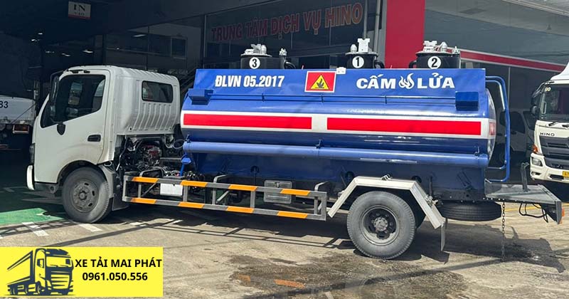 xe bồn 6 khối hino xzu 730l chở xăng dầu