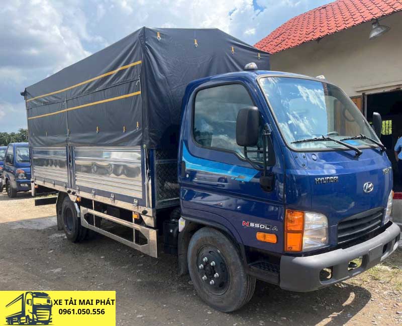Hyundai N550L A Thùng Bạt 3 hyundai n550la thùng bạt