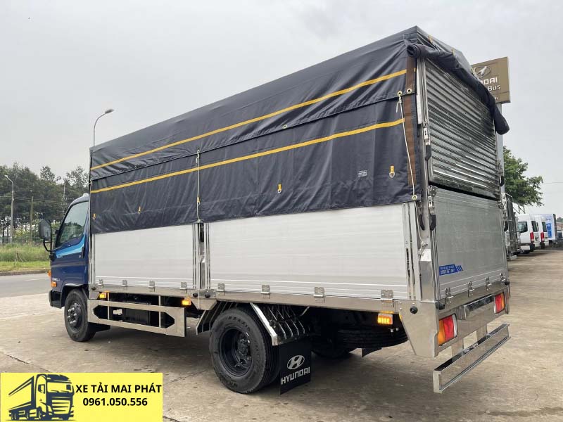 Hyundai N550L A Thùng Bạt 2 hyundai n550la thùng bạt