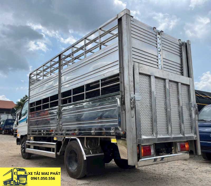 hyundai n550la thùng chở gia súc