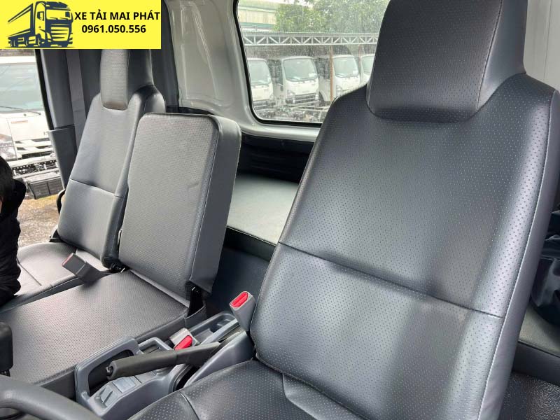 giường nằm isuzu fsr 700