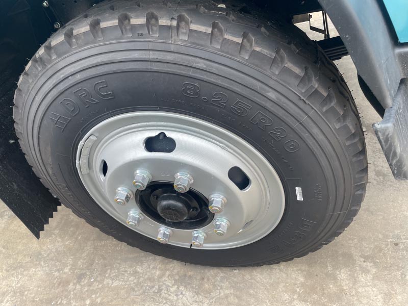 Xe Tải Jac N900 Thùng Mui Bạt 17 lốp jac n900