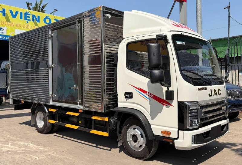 JAC N200S E5 Thùng Kín 3 jac n200s thùng kín