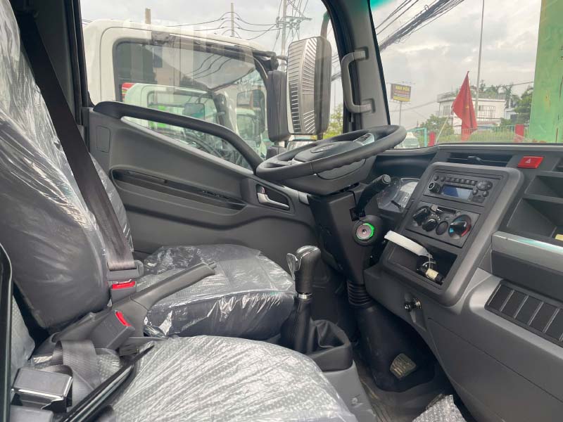 JAC N200S E5 Thùng Bạt 7 nội thất jac n200