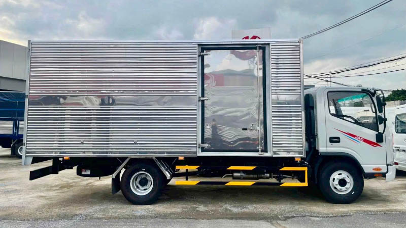 Jac N350 Plus Thùng Kín 2 jac n350 plus thùng kín
