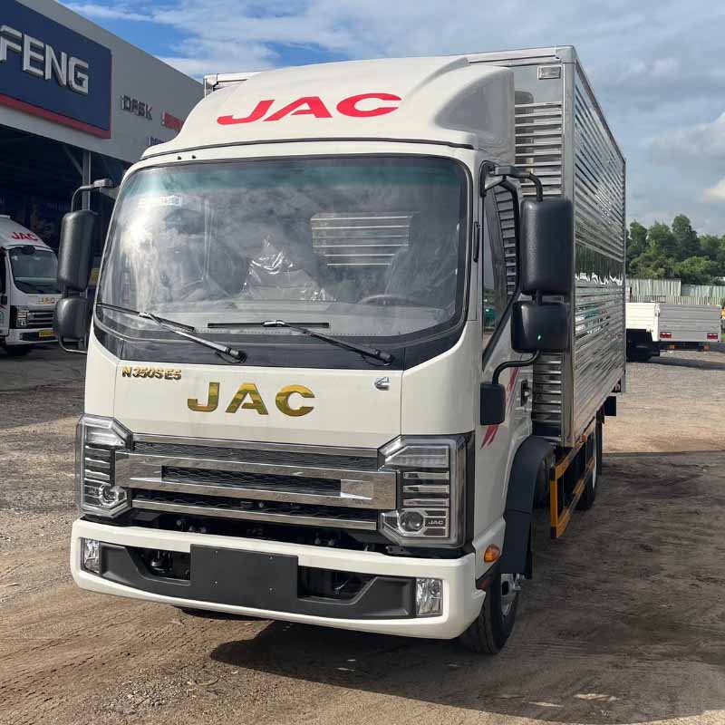 Jac N350S Pro Thùng Kín 1 jac n350s pro thùng kín