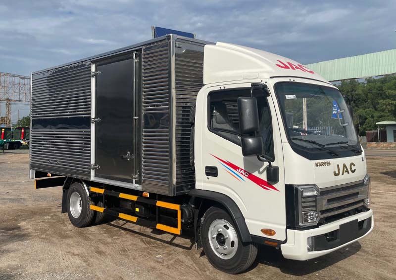 Jac N350S Pro Thùng Kín 2 jac n350s pro thùng kín