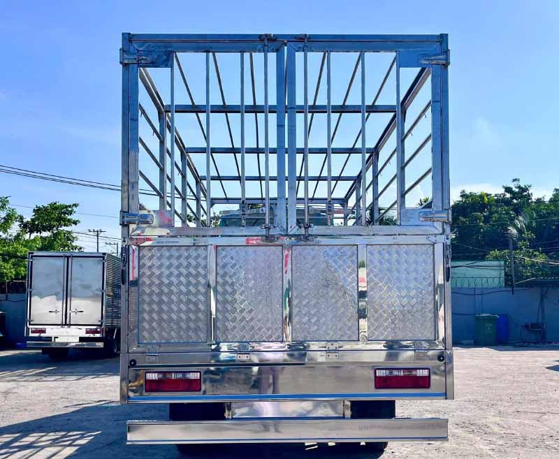 jac n750 plus thùng gia cầm