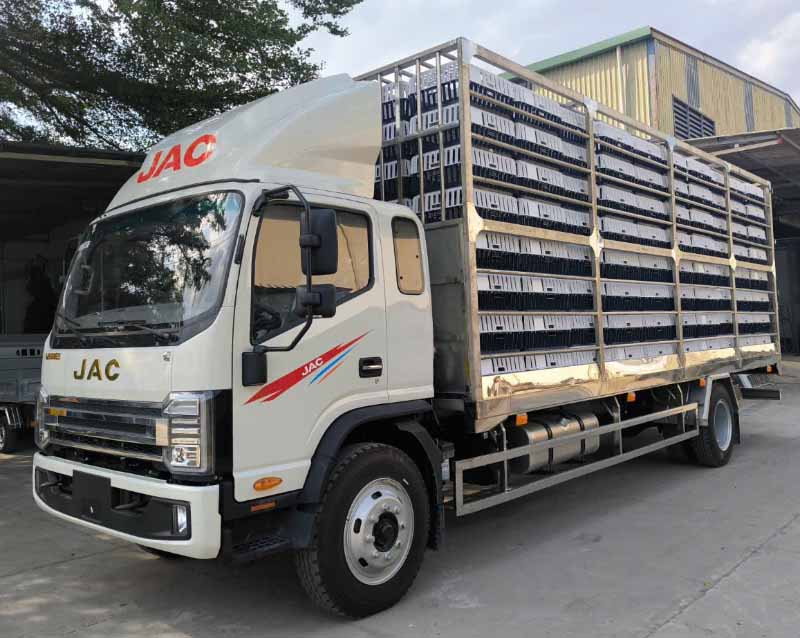 Xe Tải Jac N900 Thùng Gia Cầm 1 jac n900 thùng gia cầm