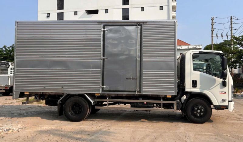 isuzu npr 350 thùng kín