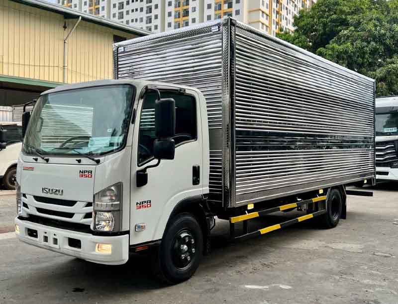 Isuzu NPR 350 Thùng Kín